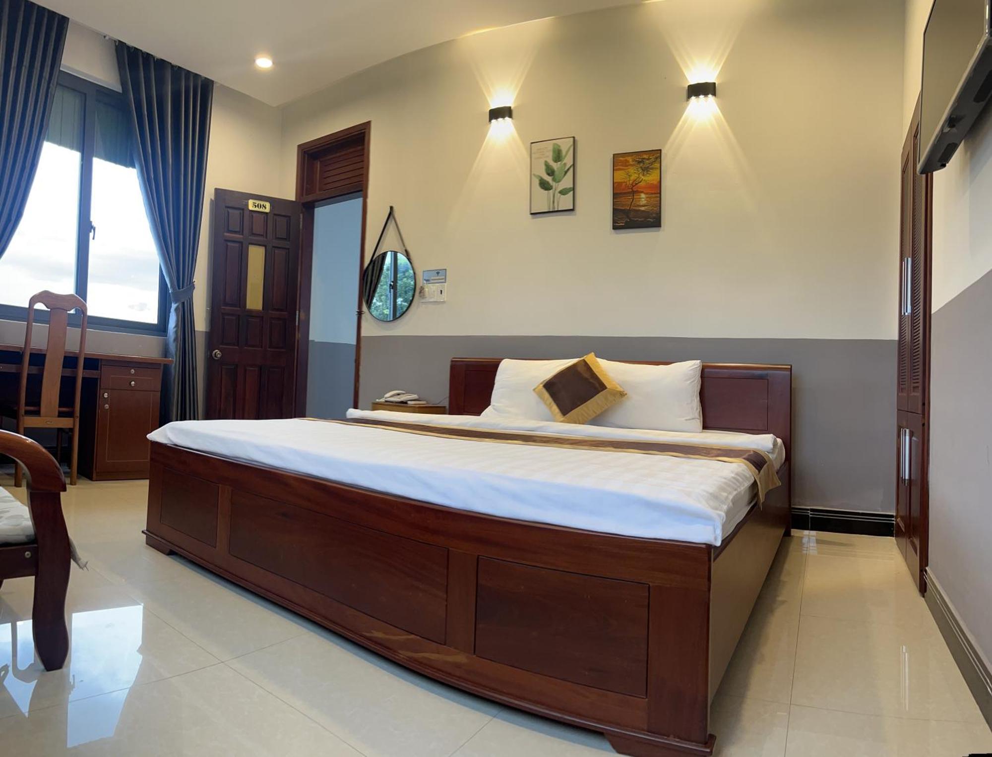 Thanh Thu 1 Hotel Tỉnh Kontum Екстериор снимка